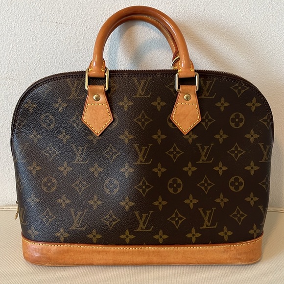 Louis Vuitton Monogram Alma Handbag PM - Picture 4 of 16